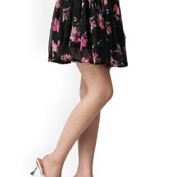 SCORPIUS Women Printed Above Knee Length Flared Skirt image 2