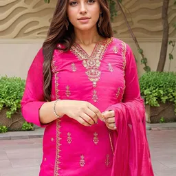 SZN Women Ethnic Motifs Embroidered Kurta with Trousers & Dupatta image 3