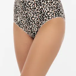 DressBerry Women Set of 5 Printed High-Rise Briefs image 3