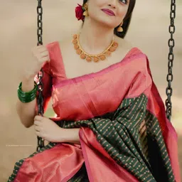 ZIKARAA Woven Design Zari Handloom Saree image 3