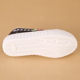 Cute Walk by Babyhug Lace Ups Casual Shoes  with Leaf Embroidered - Black image 5