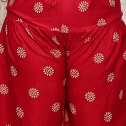 Rajnandini Plus Size Geometric Printed V-Neck Straight Kurtia Wth Salwar And Dupatta image 5