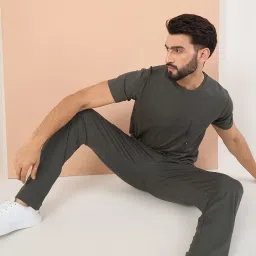 Sweet Dreams Green Regular Fit Nightwear Set image 5