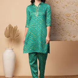 FASHOR Foil Printed Tunic & Trouser Co-Ords image 1