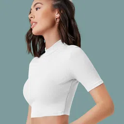 Dream Beauty Fashion Solid Round Neck Short Sleeves Fitted Crop Top image 4