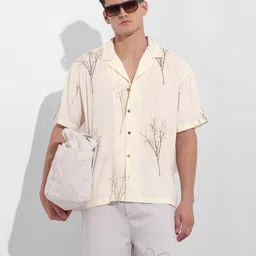 The Indian Garage Co Men Floral Printed Cuban Collar Casual Shirt-image-18