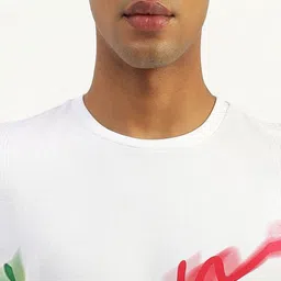 United Colors of Benetton Men Printed Pure Cotton Applique T-shirt image 5
