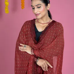 HELLA FASHIONS Geometric Printed Chiffon Dupatta image 5