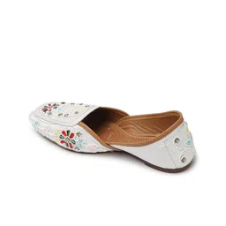 Anouk Women Embellished Ethnic Ballerinas Flats image 2
