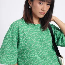 glitchez Street Cool Printed Seersucker Boxy Top-image-11