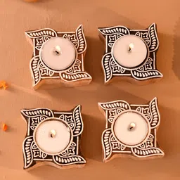 Ascension Brown 4 Pieces Candle Holders-image-1