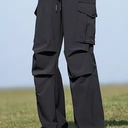 StyleCast x Revolte Men Regular Fit Mid-Rise Cargos Trousers image 2