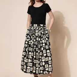 Nomad Lifestyle Floral Printed A-Line Maxi Skirt-picture-28