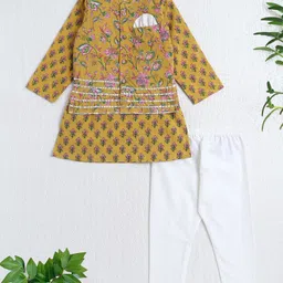 The Magic Wand Cotton Woven Full Sleeves Floral Printed Kurta Pyjama With Jacket Set - Mustard-picture-25