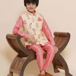 AJ Dezines Full Sleeves Solid Curved Hem Kurta & Pyjama With Vintage Flower Motif Self Designed Jacket - Peach-picture-22