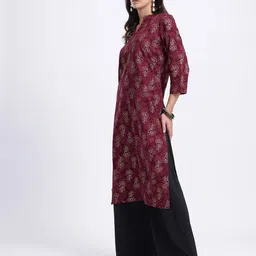 Anouk Rustic Floral Printed Straight Kurta image 2