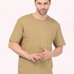 Ghumakkad Men Solid Round Neck Cotton Regular Fit T-shirt-picture-16