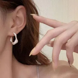 szn Korean Earring image 4
