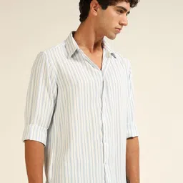 THE BEETEL HOUSE Men Classic Fit Vertical Striped Spread Collar Casual Shirt image 3