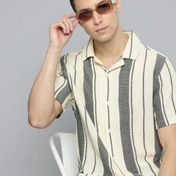 Levis Pure Cotton Relaxed Striped Casual Shirt-image-73