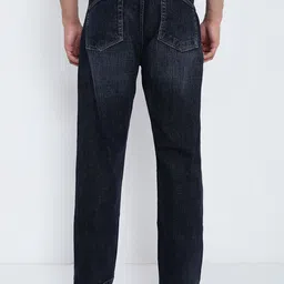 SHOWOFFFF Men Comfort Straight Fit Low-Rise Light Fade Stretchable Jeans image 4