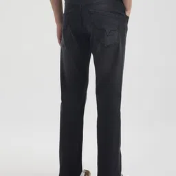 Pepe Jeans Men Straight Fit Light Fade Stretchable Jeans image 2