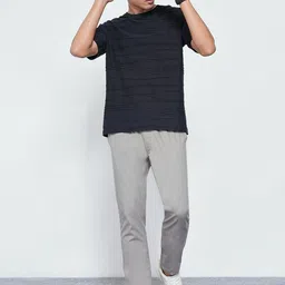 7 Alt by Pantaloons Men T-shirt image 4