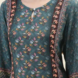 Shree Floral Printed Keyhole Neck Straight Kurta with Trousers & Dupatta image 2