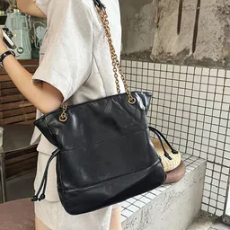 StyleCast x Revolte Structured Tote Bag-picture-54