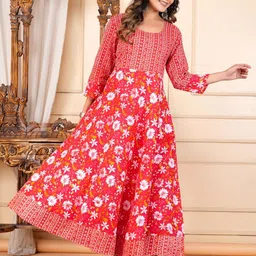 FebQ Floral Colourblocked Maxi Dress image 2