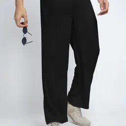 SHOWOFFFF Men Relaxed Low-Rise Easy Wash Trousers image 5