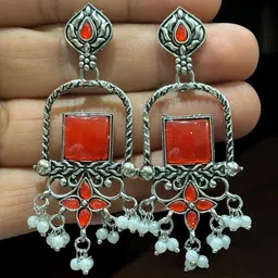 Anouk Geometric Drop Earrings image 4