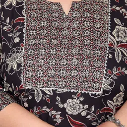 Doriyaan Plus Size Floral Printed Straight Pure Cotton Kurta With Trousers And Dupatta image 3