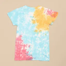 Kids Ville Girls Frozen Printed Round Neck Pure Cotton T-Shirt With Shorts image 2