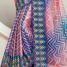 DIVASTRI Embroidered Saree image 4