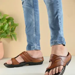 green carpet Men Casual Sandal image 3