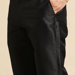 simaaya Sayisha Men Embroidered Sequinned Pure Silk Kurta with Pyjamas image 4