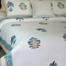 The Jaipur Wala 3Pcs White & Blue Persian Cotton Double King Bed Covers image 3