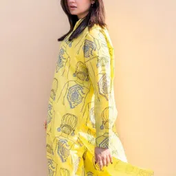 DIVASTRI Women Floral Printed Regular Kurta with Palazzos image 4
