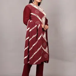 The Zigar Studio Women Regular Kurta with Trousers & With Dupatta image 4