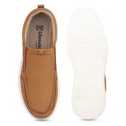 Red Chief Men Leather Slip-On Sneakers Casual Shoes image 3