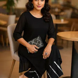 Maaesa Women Black Regular Solid Kurta with Palazzos image 2