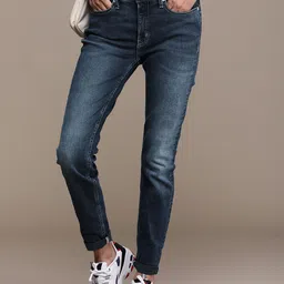 Calvin Klein Jeans Women Skinny Fit Heavy Fade Stretchable Jeans-picture-41
