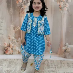 Junitos Cotton Three Forth Sleeves Floral Printed & Gota Lace Embellished Kurta With Dhoti Set - Blue-picture-17