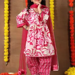 Superminis Girls Floral Printed Empire Pure Cotton Afgani Kurta with Patiala & Dupatta image 2