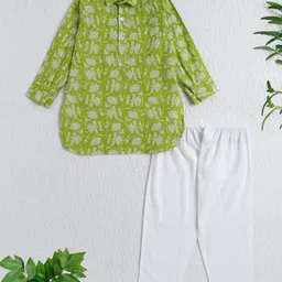 The Magic Wand Cotton Woven Full Sleeves Floral Printed Kurta Pyjama Set - Green-picture-31