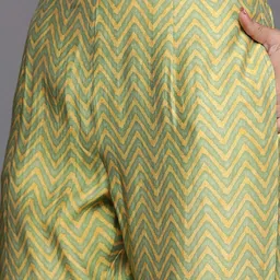 Libas Women Cream-Coloured Ethnic Motifs Yoke Design Sequinned Chanderi Silk Kurta with Trousers & With image 4