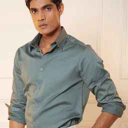 SUBTRACT Slim Fit Spread Collar Formal Shirt-picture-19