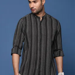 SHOWOFFFF Men Standard Slim Fit Striped Casual Shirt-picture-35