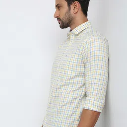 Raymond Checked Pure Cotton Slim-Fit Cutaway Collar Casual Shirt image 3